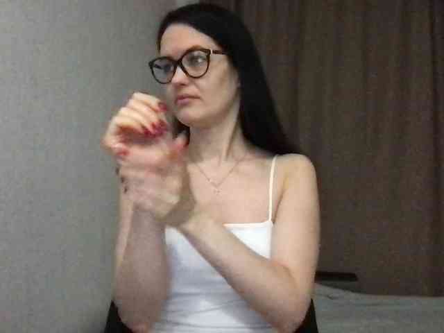 MilaBi-192569 webcam