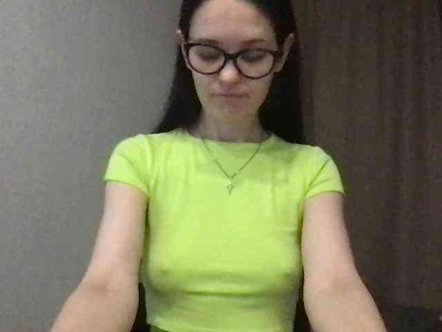 MilaBi-192569 webcam