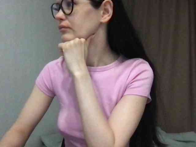 MilaBi-192569 webcam