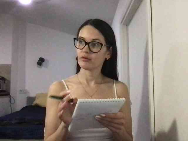MilaBi-192569 webcam
