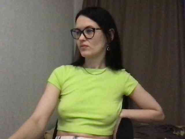 MilaBi-192569 webcam