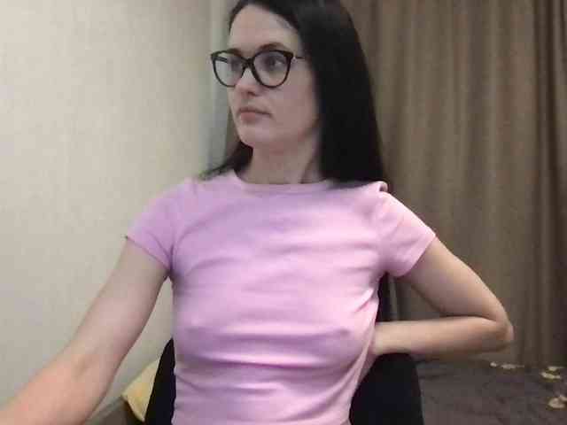 MilaBi-192569 webcam