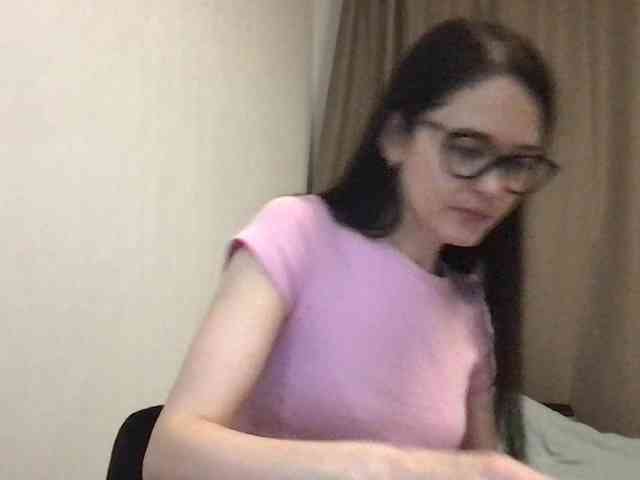 MilaBi-192569 webcam