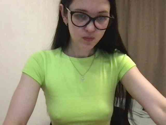 MilaBi-192569 webcam