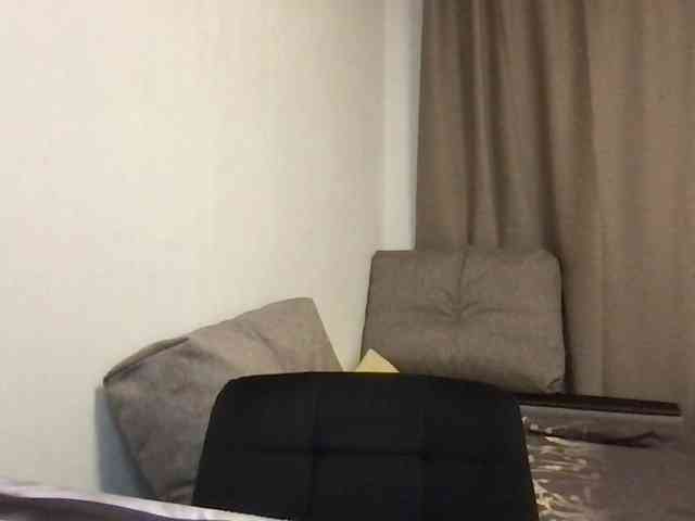 MilaBi-192569 webcam