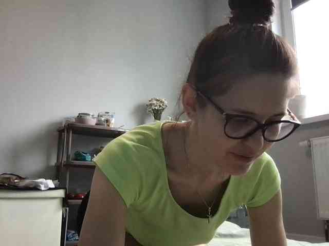 MilaBi-192569 webcam