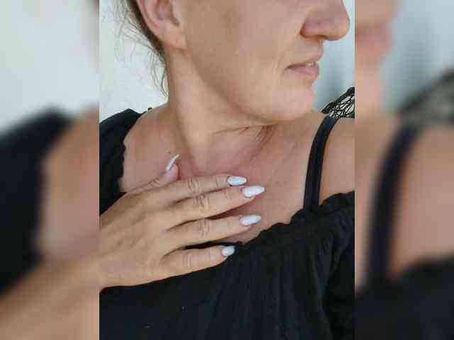 nude cam chat NATASHA-5