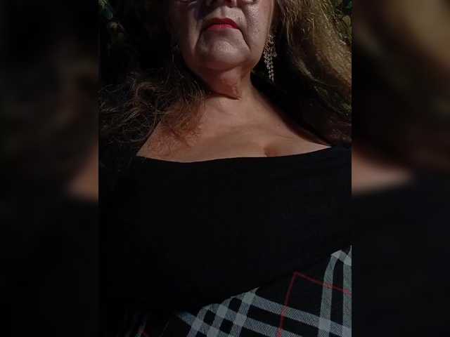 EmpressLady's BongaCams show and profile