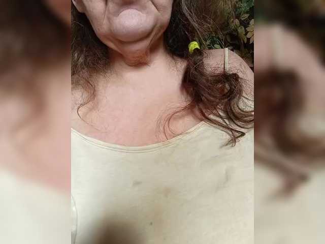 EmpressLady's BongaCams show and profile