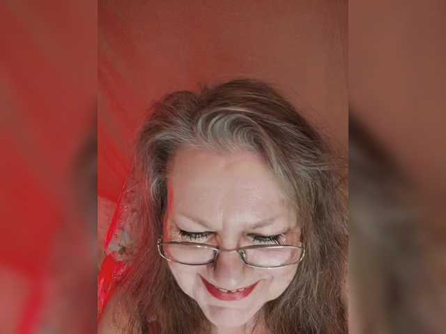 EmpressLady's BongaCams show and profile