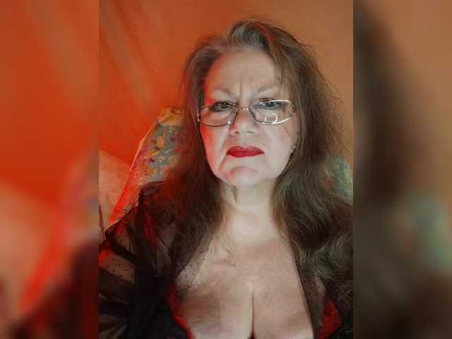 EmpressLady's BongaCams show and profile