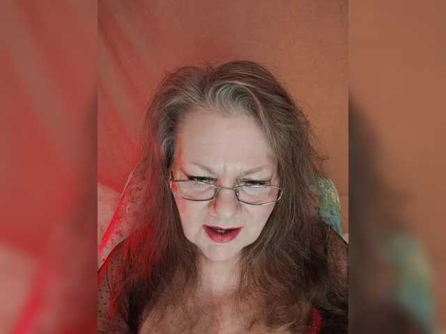 EmpressLady's BongaCams show and profile