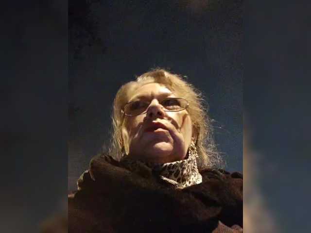 EmpressLady's BongaCams show and profile