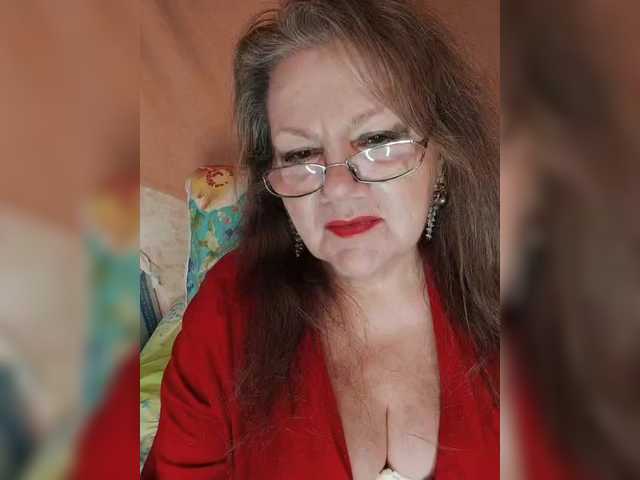 EmpressLady's BongaCams show and profile