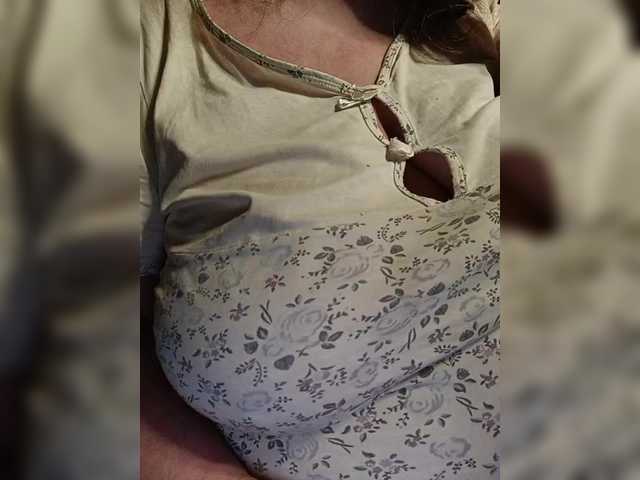 EmpressLady's BongaCams show and profile