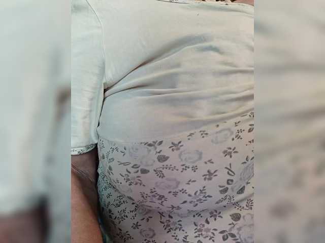 EmpressLady's BongaCams show and profile