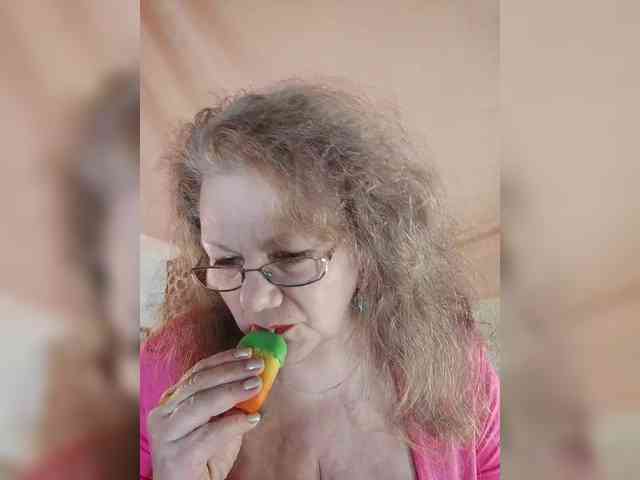EmpressLady webcam