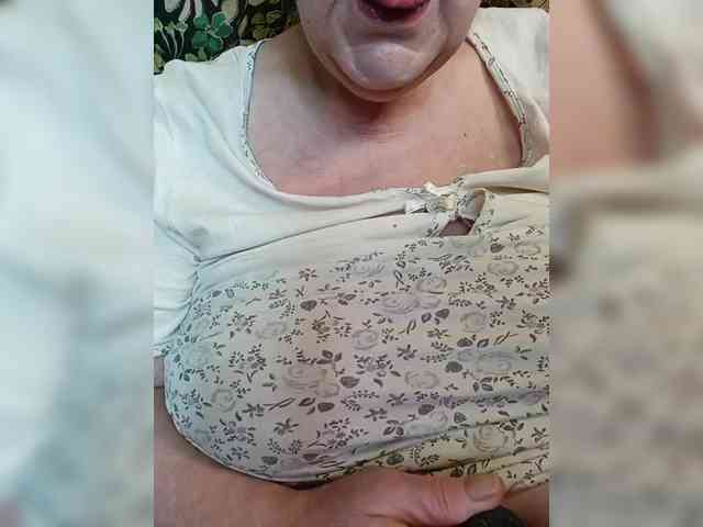 EmpressLady Live Webcam on BongaCams