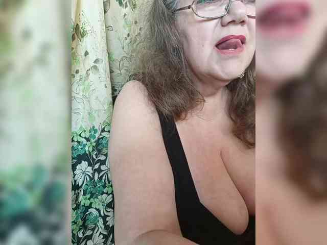 EmpressLady webcam