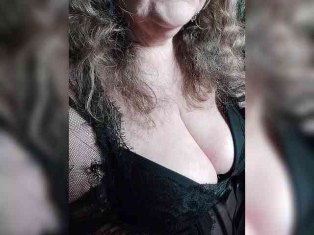 EmpressLady webcam