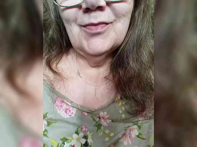 EmpressLady webcam