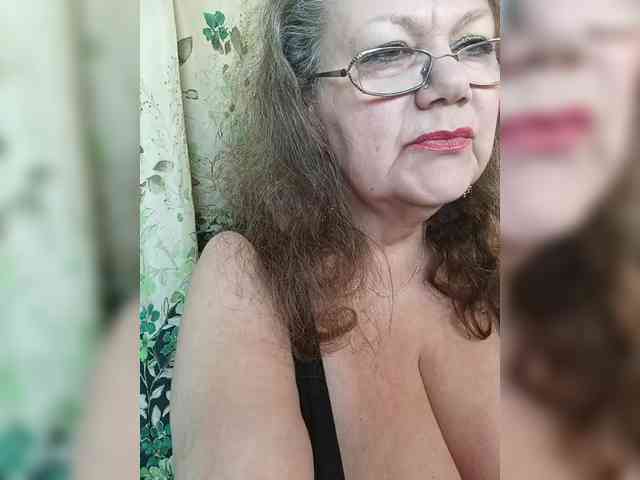 EmpressLady webcam