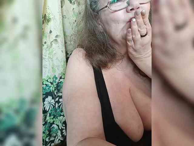 EmpressLady webcam