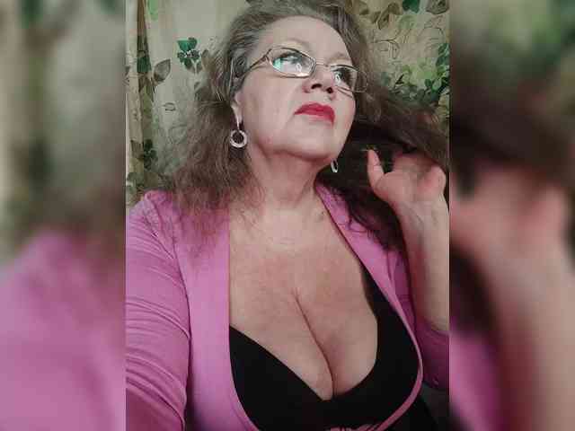 EmpressLady webcam
