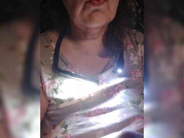 EmpressLady webcam