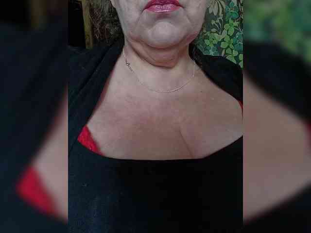 EmpressLady webcam