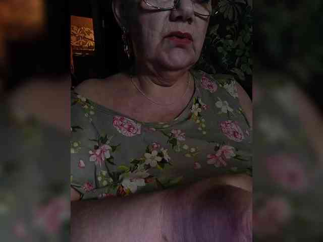 EmpressLady webcam