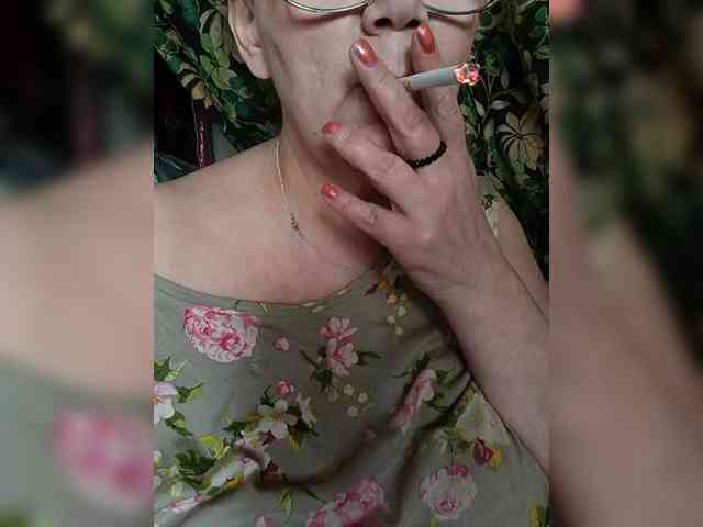 EmpressLady Live Webcam on BongaCams