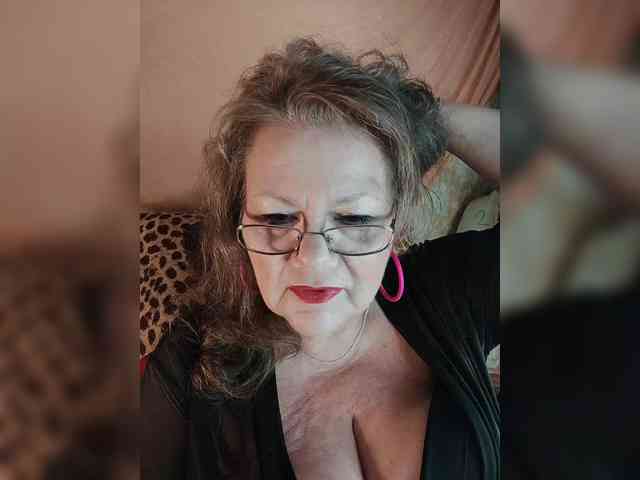 EmpressLady webcam