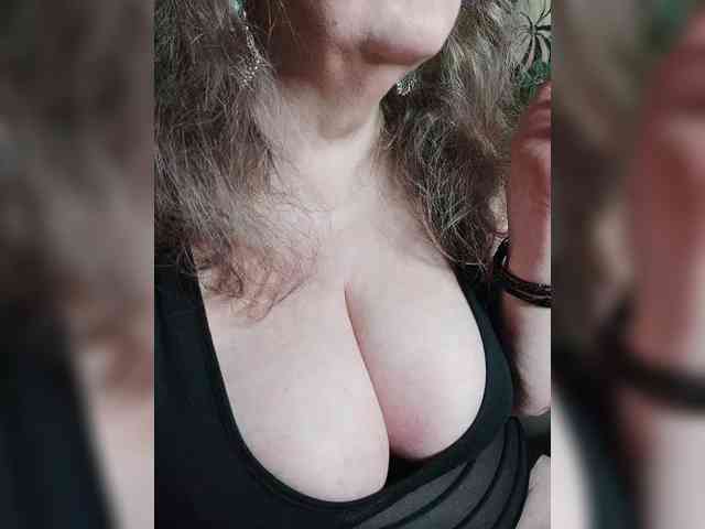 EmpressLady webcam