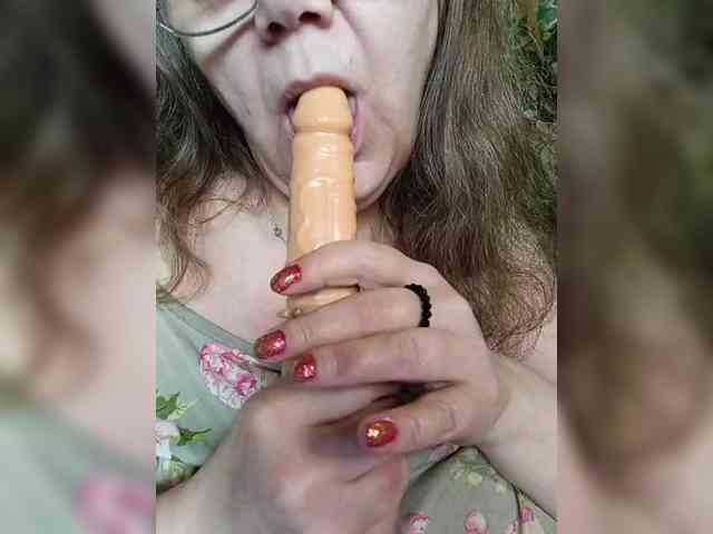 EmpressLady webcam