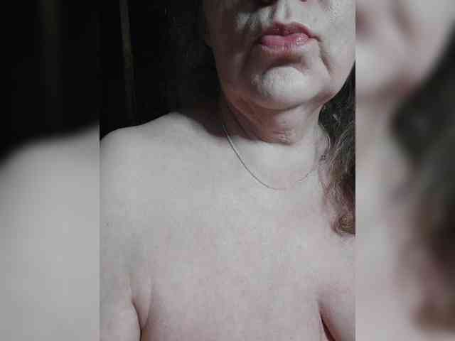 EmpressLady webcam
