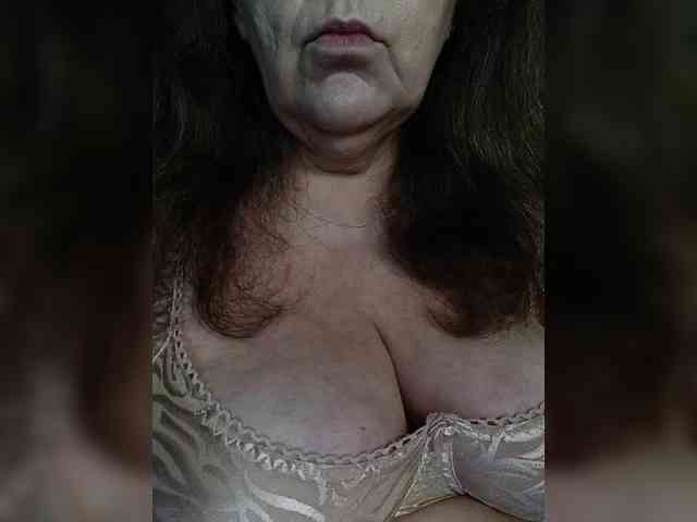 EmpressLady webcam