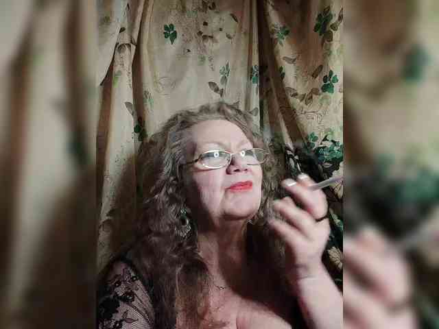 EmpressLady webcam