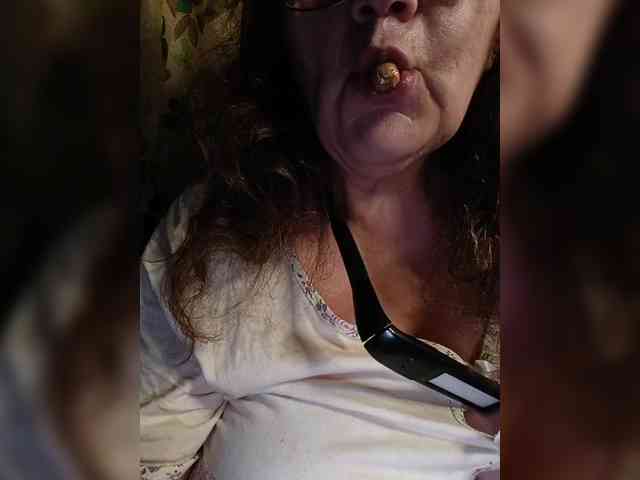 EmpressLady webcam