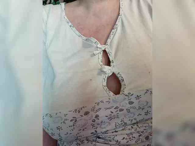 EmpressLady Live Webcam on BongaCams