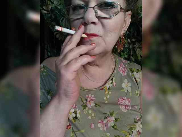 EmpressLady webcam