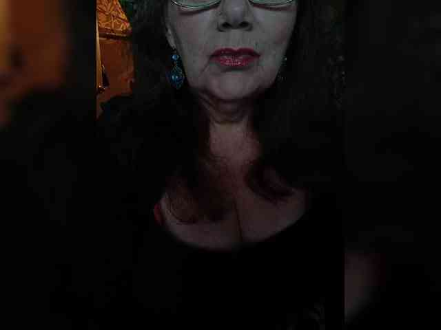 EmpressLady webcam