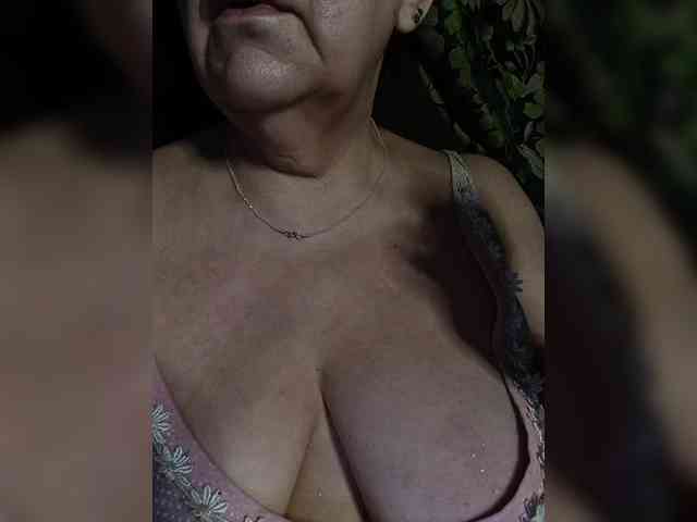 EmpressLady webcam