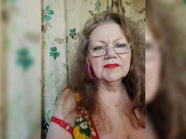 EmpressLady webcam