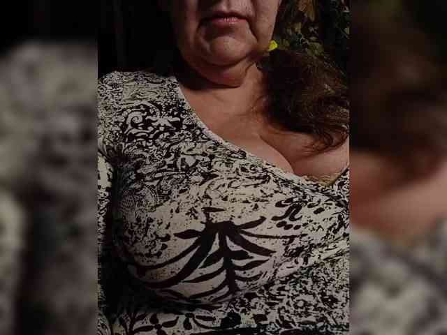 EmpressLady Live Webcam on BongaCams