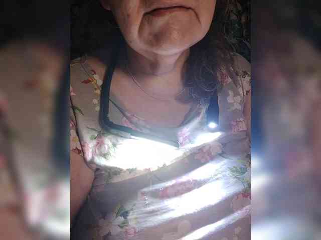EmpressLady webcam