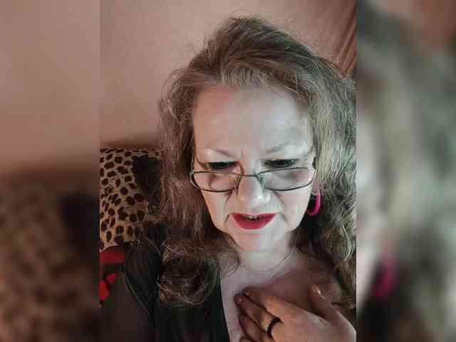 EmpressLady webcam