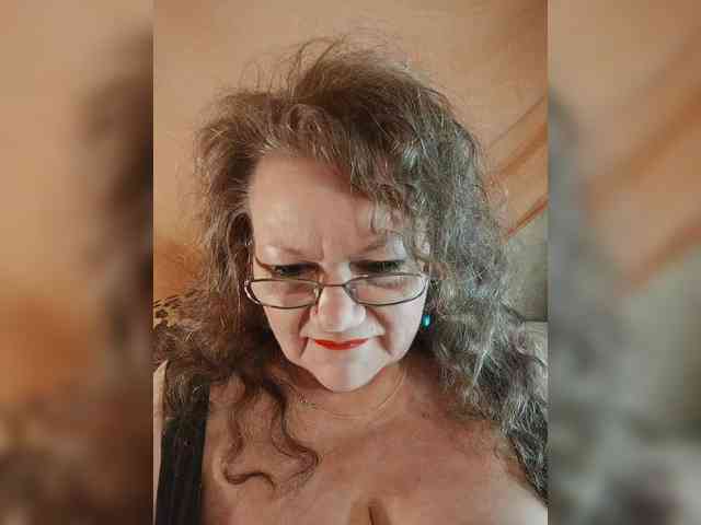EmpressLady webcam