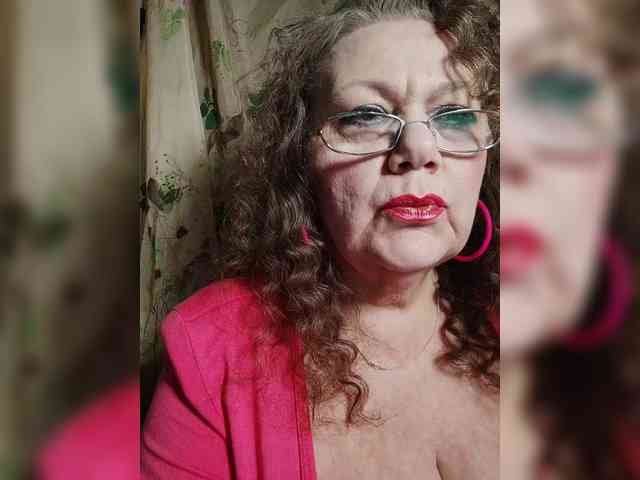 EmpressLady webcam