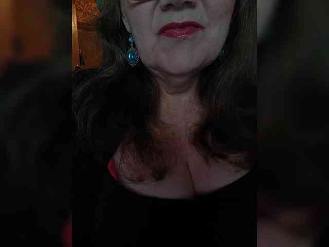 EmpressLady webcam